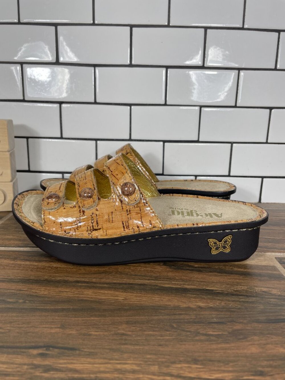 Alegria Fiona Shoes Womens Size EU 36 Tan Faux Cork Platform Slide Sandals